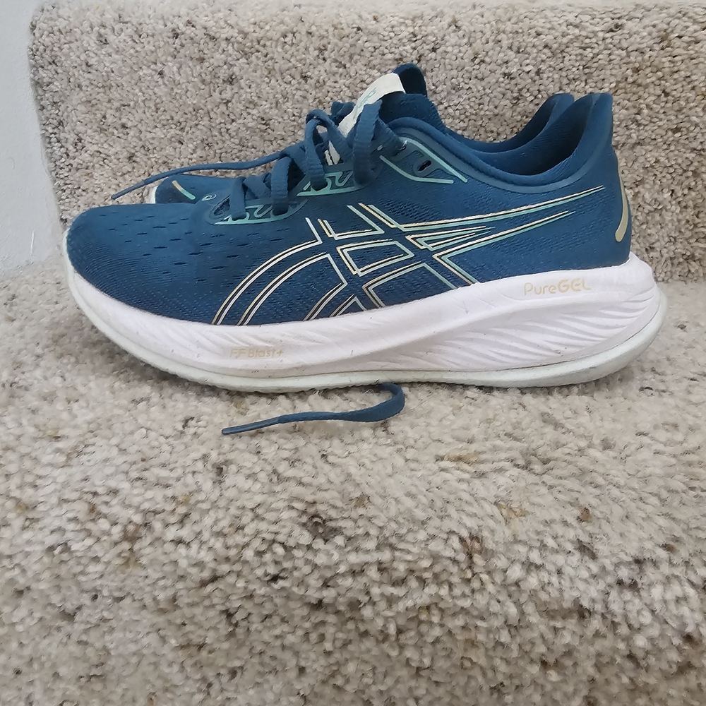 Asics Cumulus 26 Running Shoes